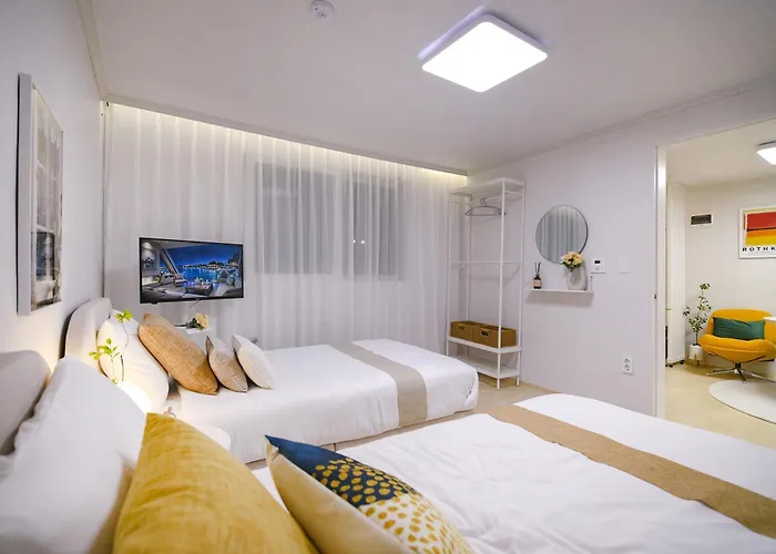 Lumi Haus 혜화역 5분 3룸 독채 명동 동대문 10분 公寓 首爾